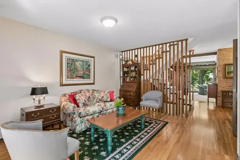 4280 Winchester Court Minnetonka MN 55345