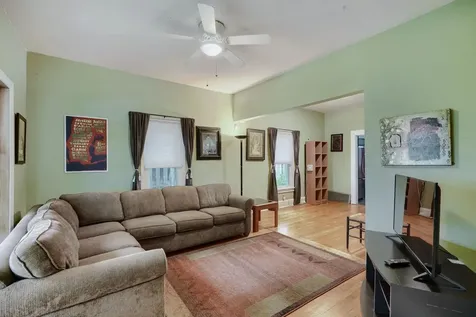 1476 Concordia Avenue Saint Paul MN 55104