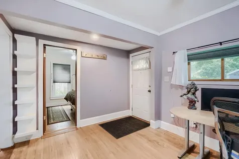 1476 Concordia Avenue Saint Paul MN 55104