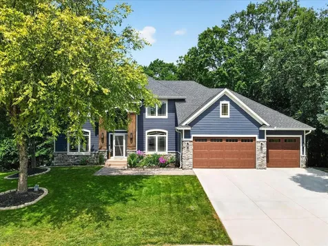 3122 Shady Cove Point NW Prior Lake MN 55372