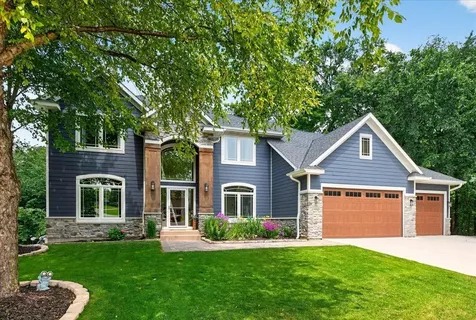 3122 Shady Cove Point NW Prior Lake MN 55372
