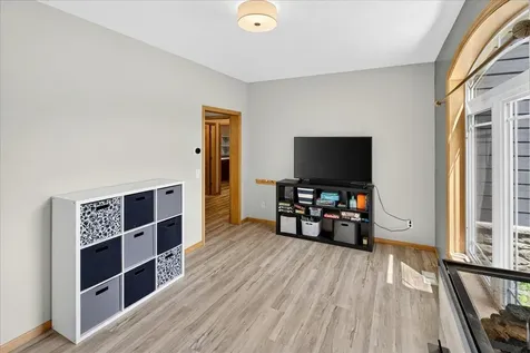 3122 Shady Cove Point NW Prior Lake MN 55372