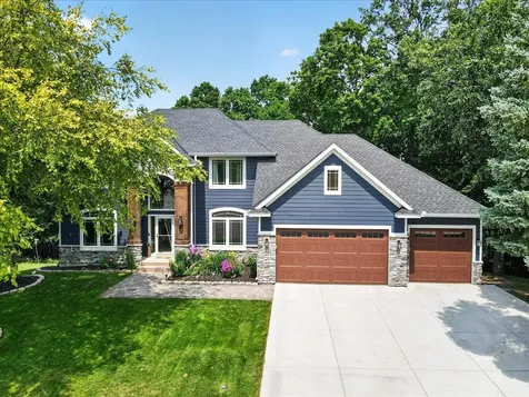 3122 Shady Cove Point NW Prior Lake MN 55372