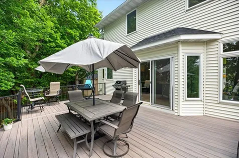 3122 Shady Cove Point NW Prior Lake MN 55372