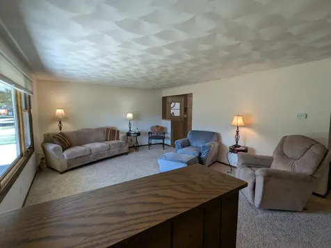 1111 Skylark Lane Albert Lea MN 56007