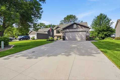 10760 Kumquat Street NW Coon Rapids MN 55448