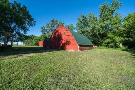 28555 810th Avenue Graceville MN 56240