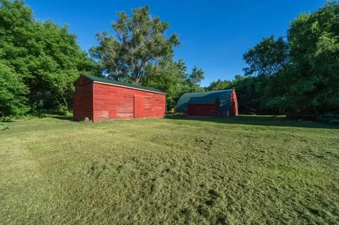 28555 810th Avenue Graceville MN 56240