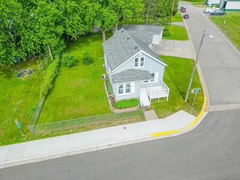 903 Gary Street Calumet MN 55716