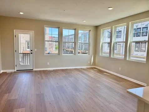 856 Woodlawn Avenue Saint Paul MN 55116