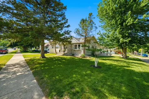 234 W Mckinley Street Owatonna MN 55060