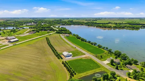1020 E Grandview Drive Balaton MN 56115