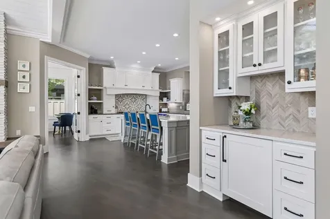 1489 Bussard Court Arden Hills MN 55112