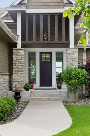 1489 Bussard Court Arden Hills MN 55112