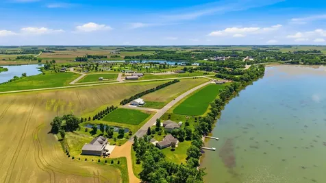1061 E Grandview Drive Balaton MN 56115