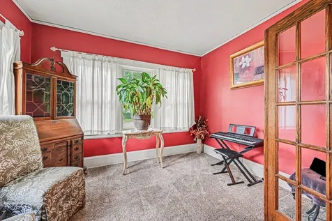 2678 8th Avenue E North Saint Paul MN 55109