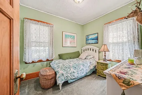 2678 8th Avenue E North Saint Paul MN 55109