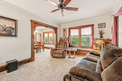 2678 8th Avenue E North Saint Paul MN 55109