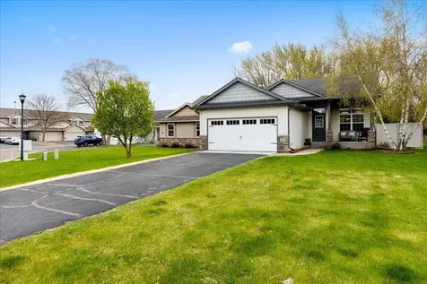 828 Winsome Way NW Isanti MN 55040