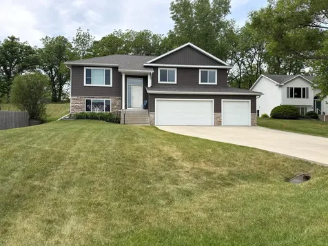 2515 Elmcroft Drive SW Rochester MN 55902