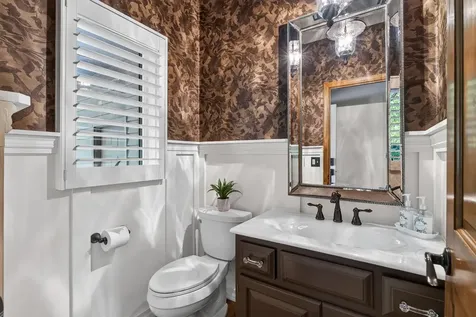 815 Promontory Place Eagan MN 55123