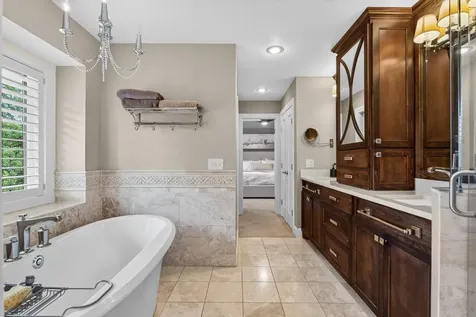 815 Promontory Place Eagan MN 55123
