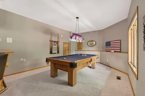 815 Promontory Place Eagan MN 55123