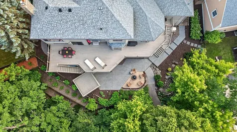815 Promontory Place Eagan MN 55123