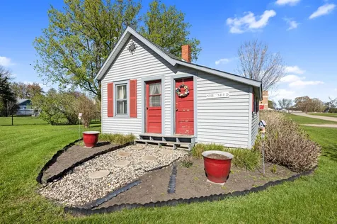 511 W 1st Avenue Osakis MN 56360