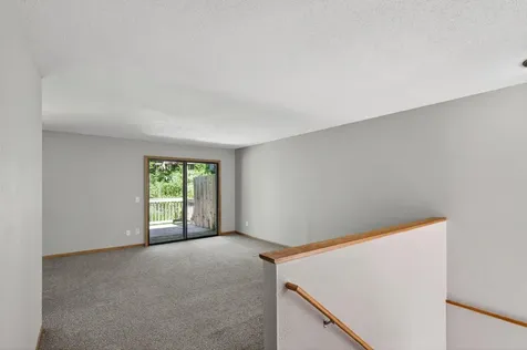 428 Pleasant Drive Hastings MN 55033