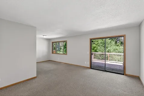 428 Pleasant Drive Hastings MN 55033