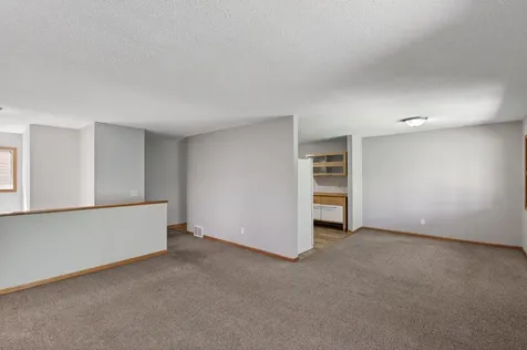 428 Pleasant Drive Hastings MN 55033