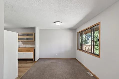 428 Pleasant Drive Hastings MN 55033