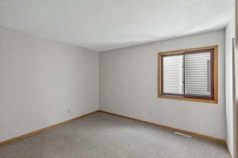 428 Pleasant Drive Hastings MN 55033