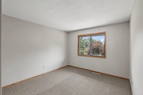 428 Pleasant Drive Hastings MN 55033
