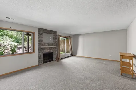 428 Pleasant Drive Hastings MN 55033