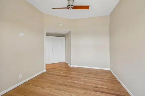 165 Western Avenue N Saint Paul MN 55102