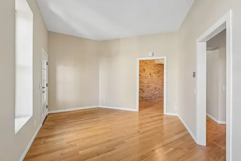 165 Western Avenue N Saint Paul MN 55102