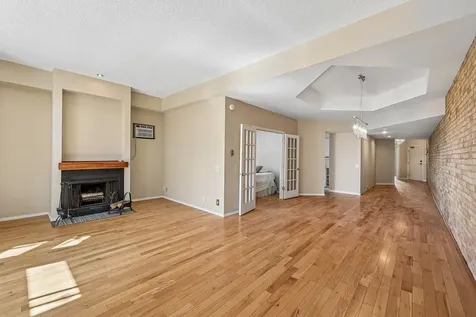 165 Western Avenue N Saint Paul MN 55102