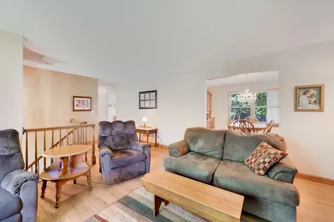 9325 31st Avenue N New Hope MN 55427