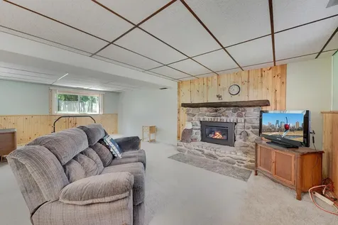 9325 31st Avenue N New Hope MN 55427