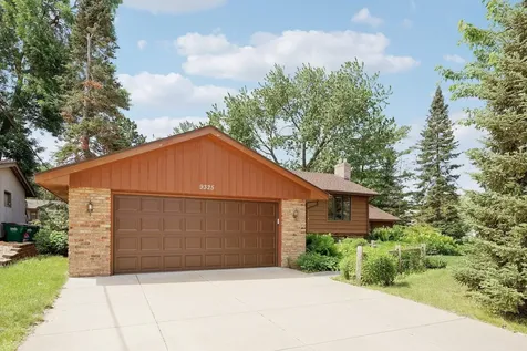 9325 31st Avenue N New Hope MN 55427