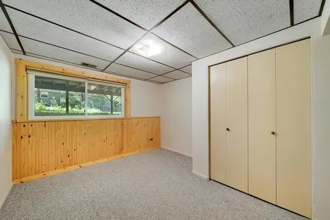 9325 31st Avenue N New Hope MN 55427