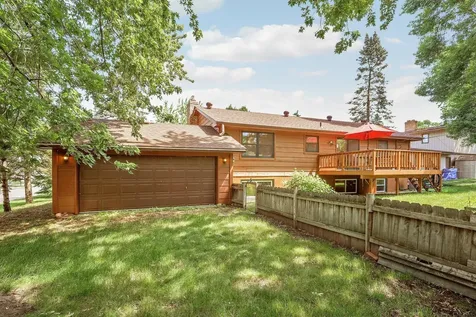 9325 31st Avenue N New Hope MN 55427