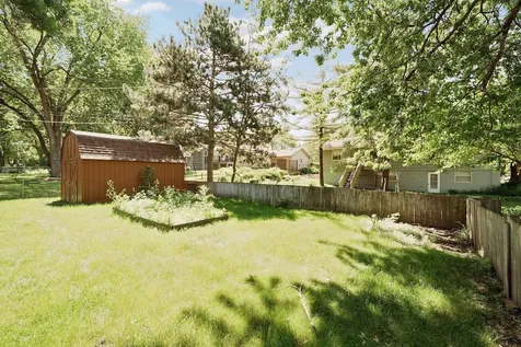 9325 31st Avenue N New Hope MN 55427