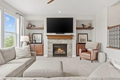 8957 Lakeside Drive Victoria MN 55386