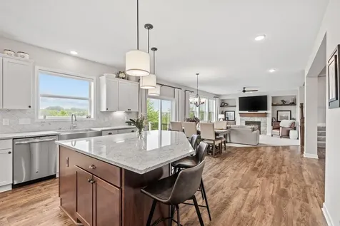 8957 Lakeside Drive Victoria MN 55386