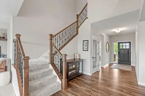 8957 Lakeside Drive Victoria MN 55386