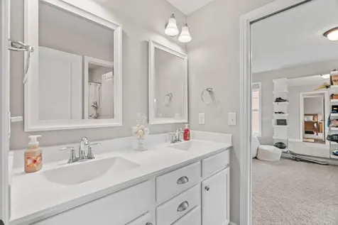 8957 Lakeside Drive Victoria MN 55386
