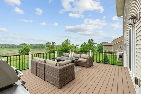 8957 Lakeside Drive Victoria MN 55386